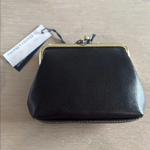 Dooney & Bourke Black Kisslock Coin Purse - Picture 6 of 10